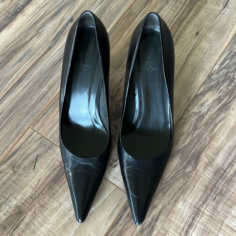 Gucci Pointy Pumps